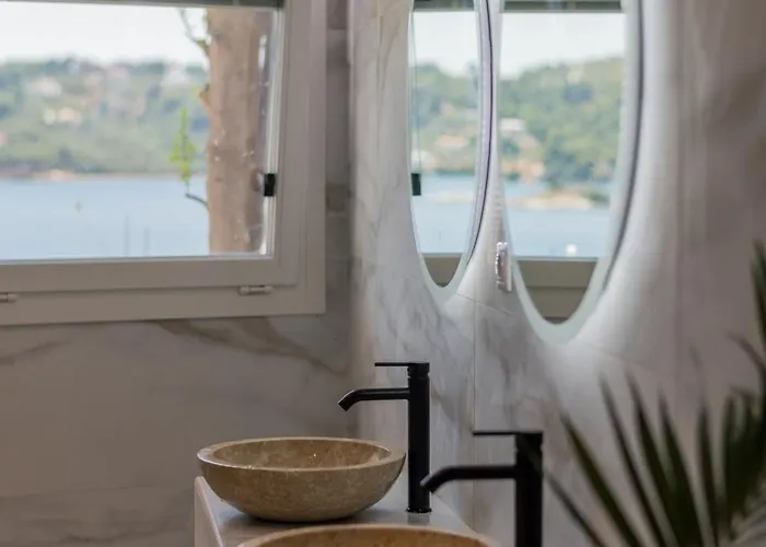 Thin Alos Apartament *